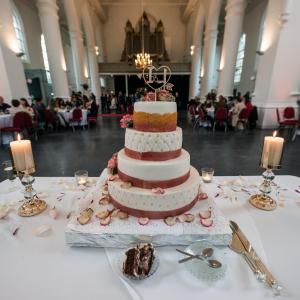 Huwelijk Lisa en Ismail, bruidstaart